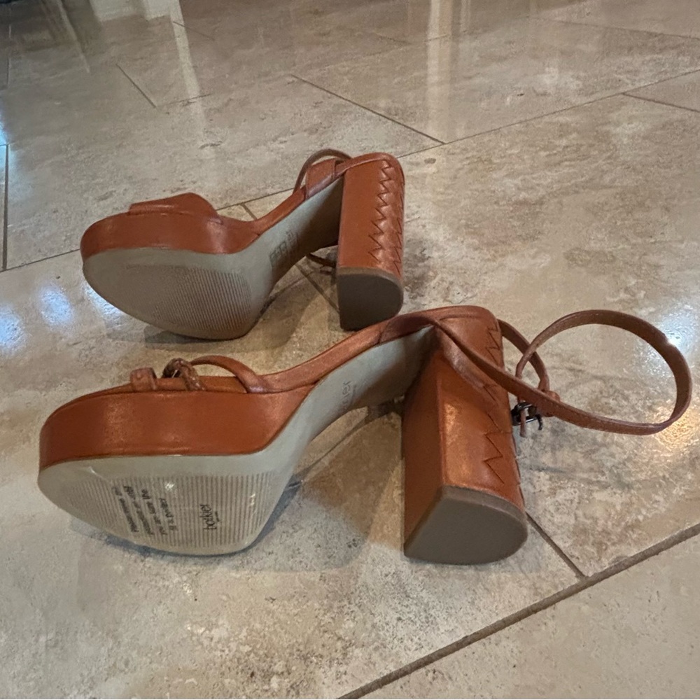 Botkier New York Brown Platform Sandals - Picture 4 of 5